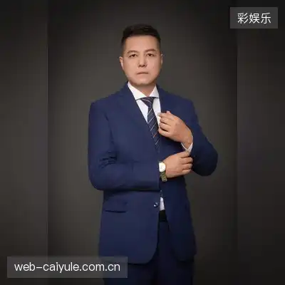伏立骏